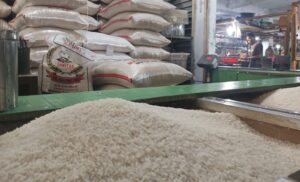Harga Naik, Beras Subsidi Banjiri Pasar di Kabupaten Tangerang 2 WhatsApp Image 2024 02 23 at 02.41.54 e1708631079601