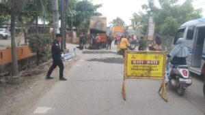 DBMSDA Kabupaten Tangerang Perbaiki Sejumlah Ruas Jalan, Untuk Kelancaran Arus Mudik Lebaran 2025 3 WhatsApp Image 2025 03 01 at 01.00.15