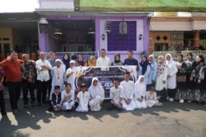 Senyum Bahagia di SKH Mustika Tigaraksa, Kajari Kabupaten Tangerang Berbagi Daging Kurban untuk Anak Berkebutuhan Khusus 2 WhatsApp Image 2026 05 31 at 11.13.27